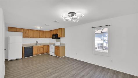 908 Tank Street Lockhart TX 78644