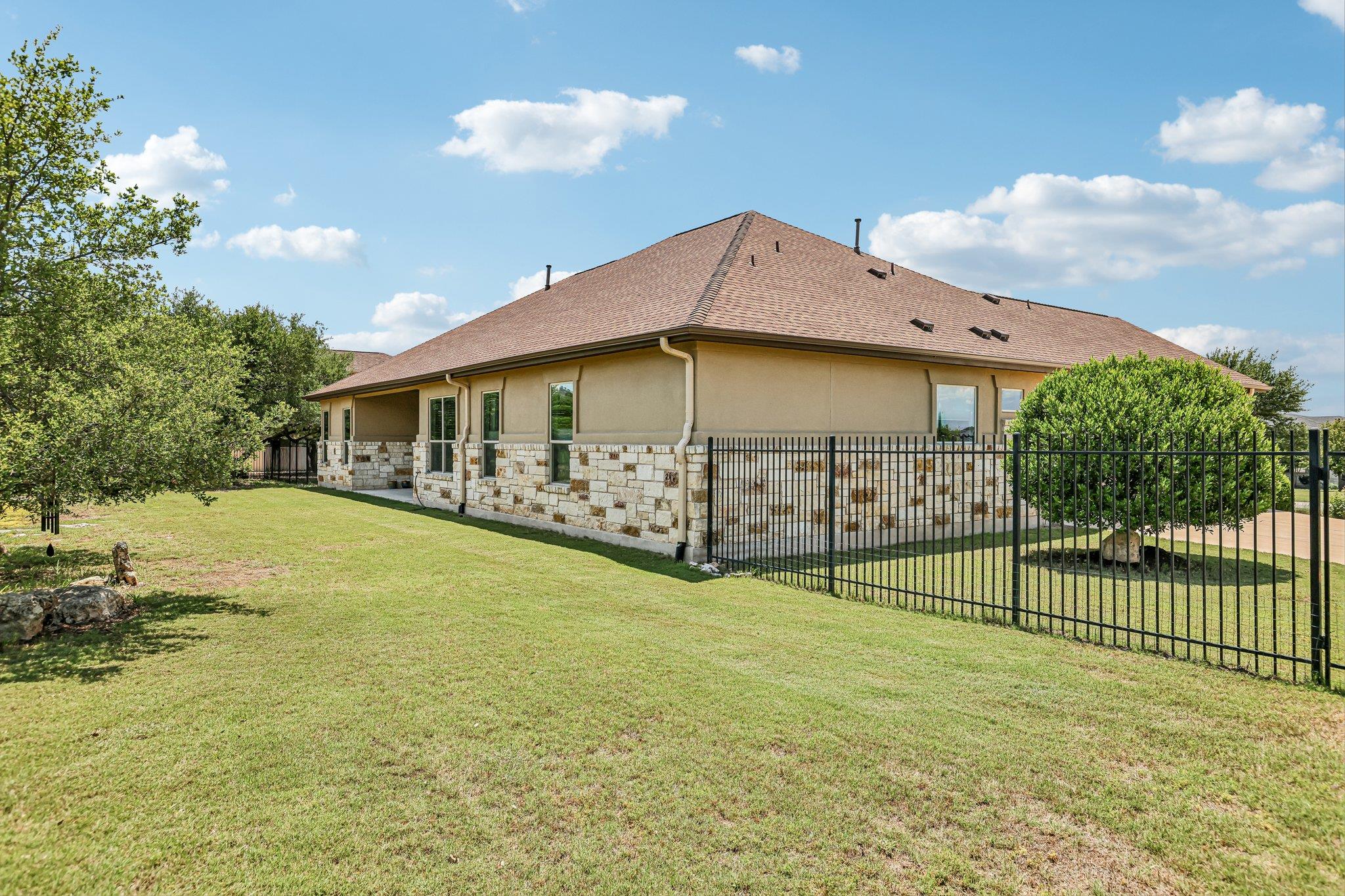 500 Dream Catcher Drive Leander TX 78641