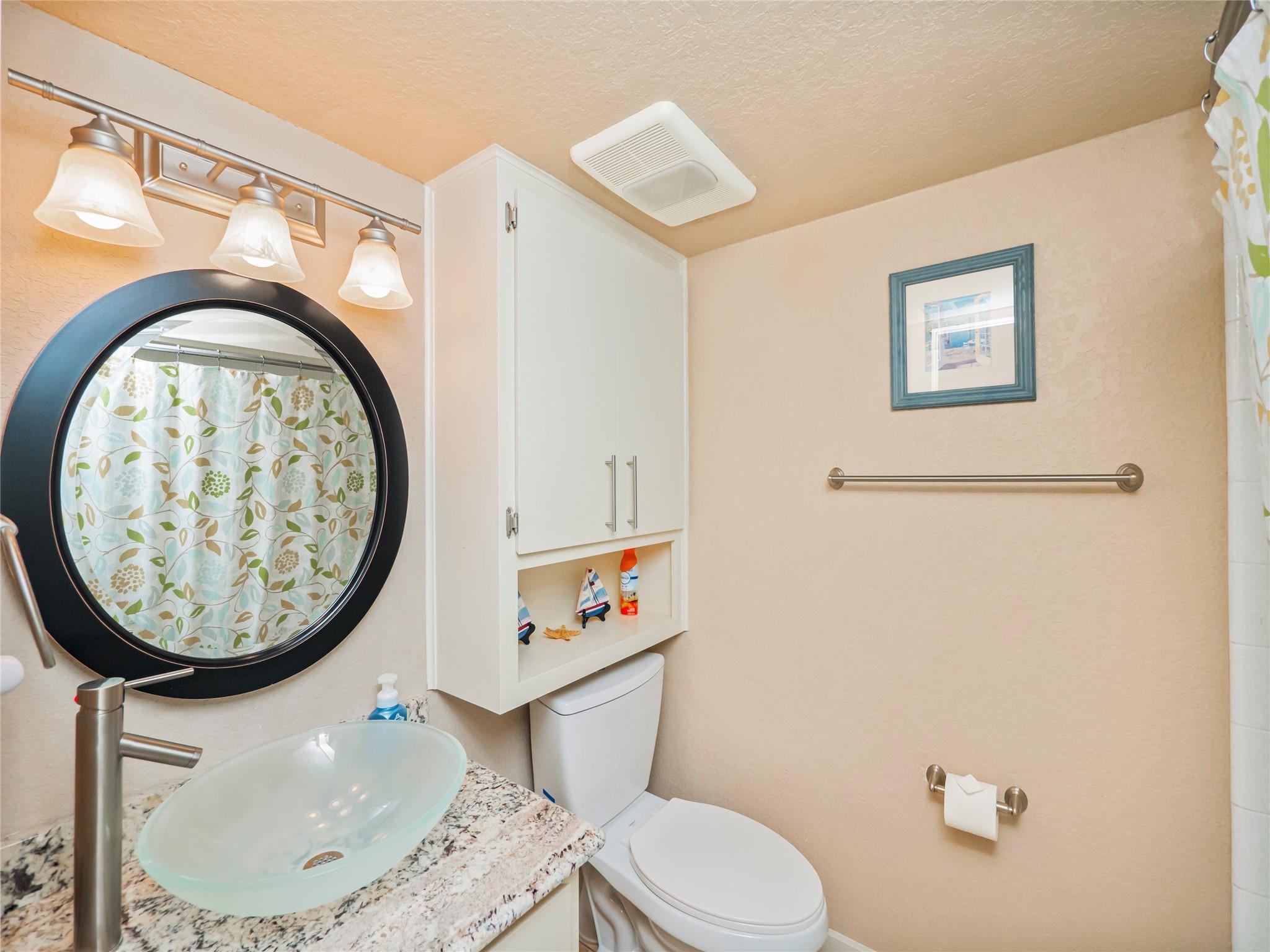 704 Horseshoe Bay Boulevard Horseshoe Bay TX 78657