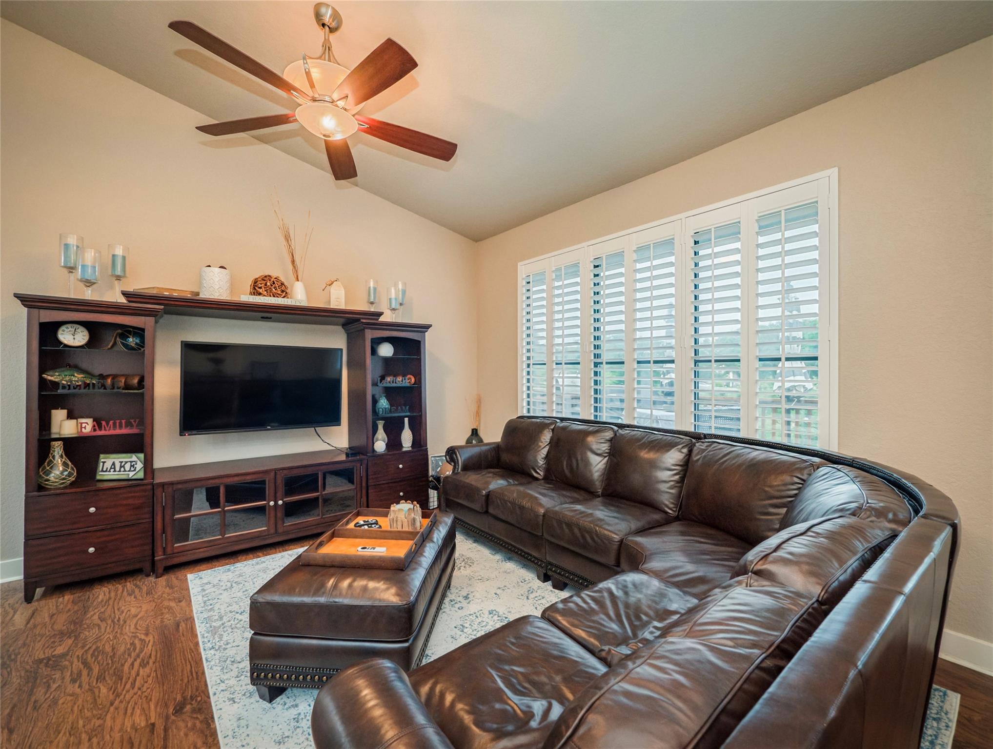 704 Horseshoe Bay Boulevard Horseshoe Bay TX 78657