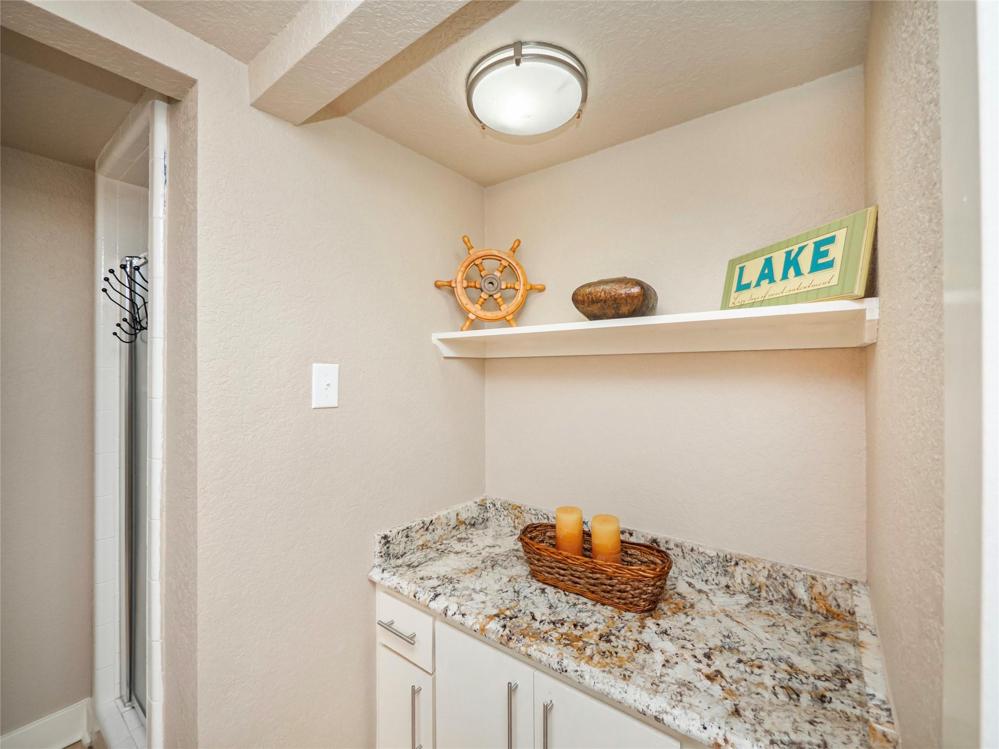 704 Horseshoe Bay Boulevard Horseshoe Bay TX 78657