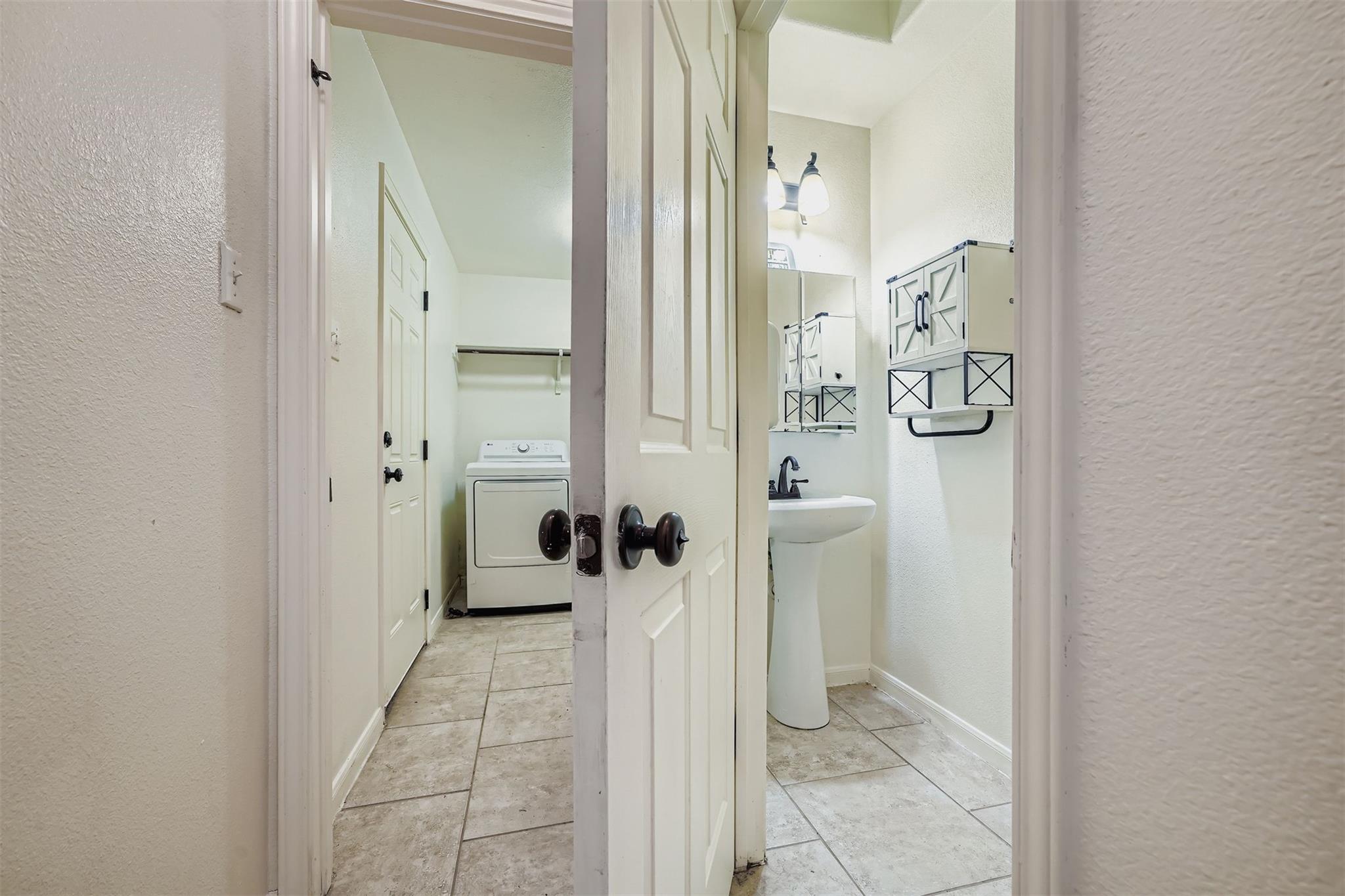 212 Great Circle Cove Austin TX 78717