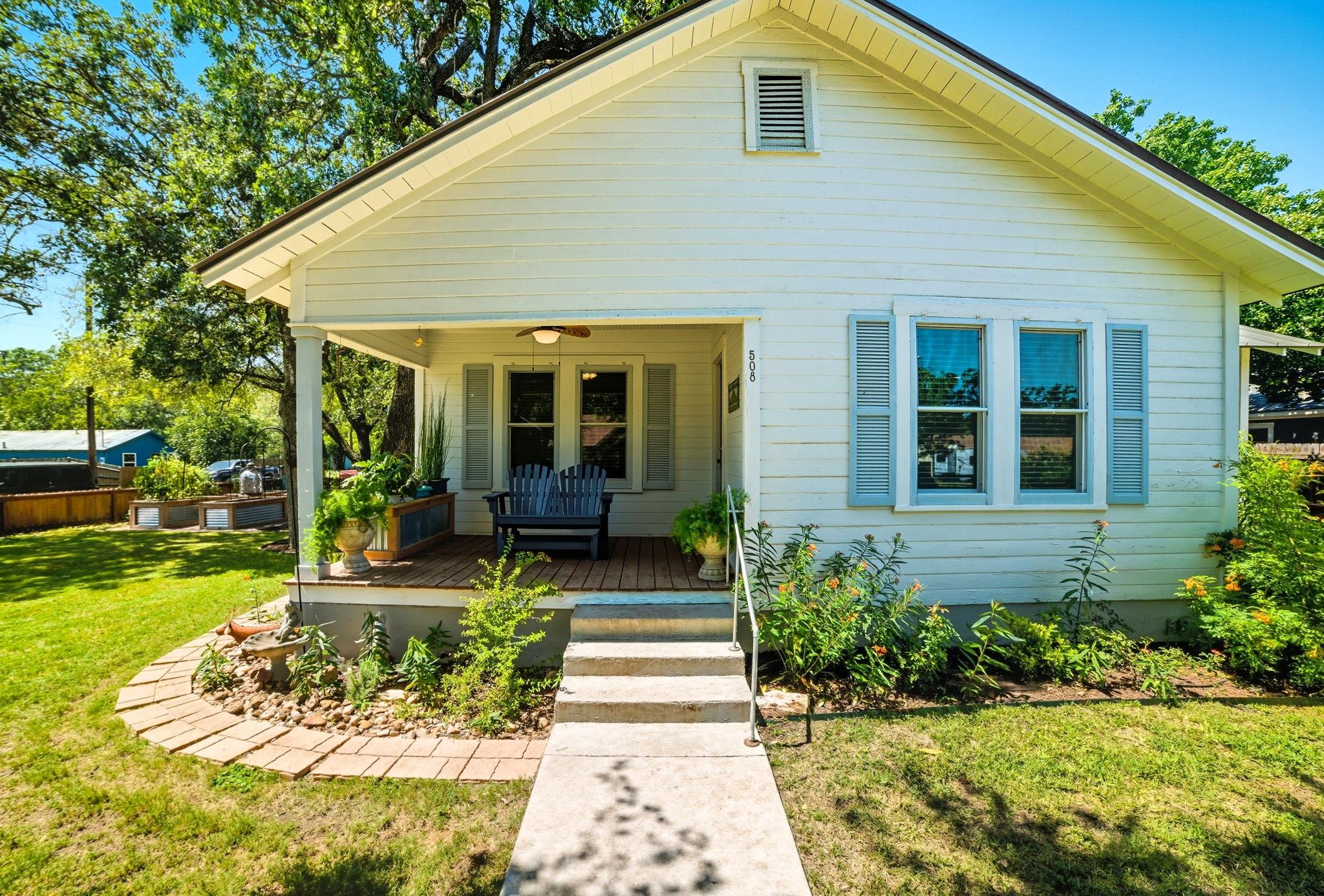 508 S Vandeveer Street Burnet TX 78611