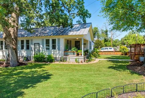 508 S Vandeveer Street Burnet TX 78611