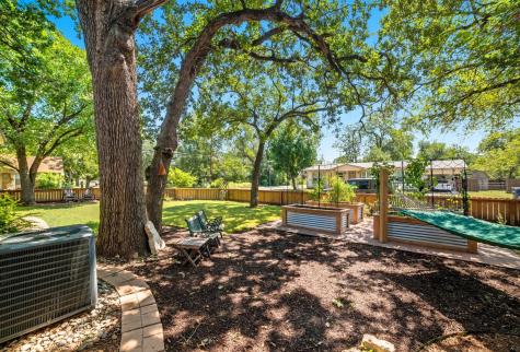 508 S Vandeveer Street Burnet TX 78611