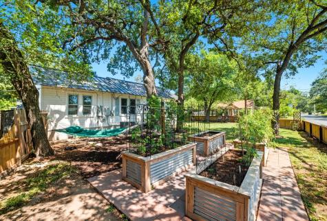 508 S Vandeveer Street Burnet TX 78611