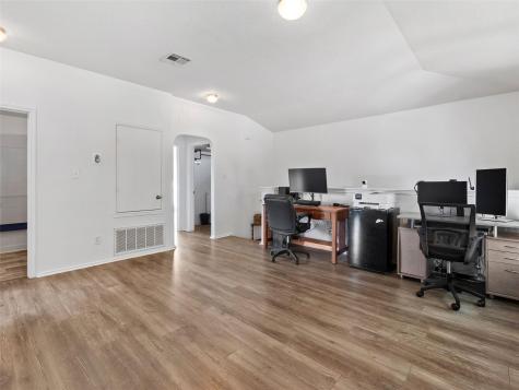 3406 Barksdale Drive Austin TX 78725