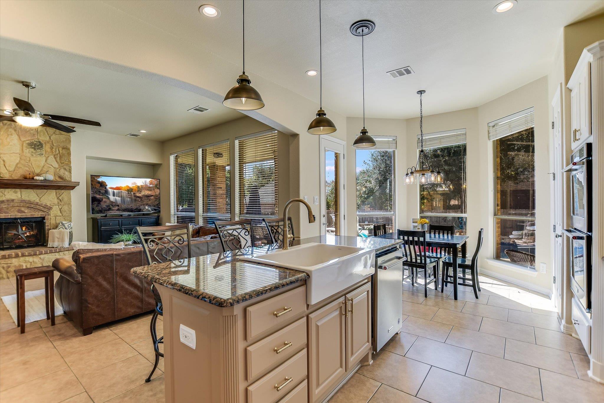 813 Folsom Cove Round Rock TX 78681