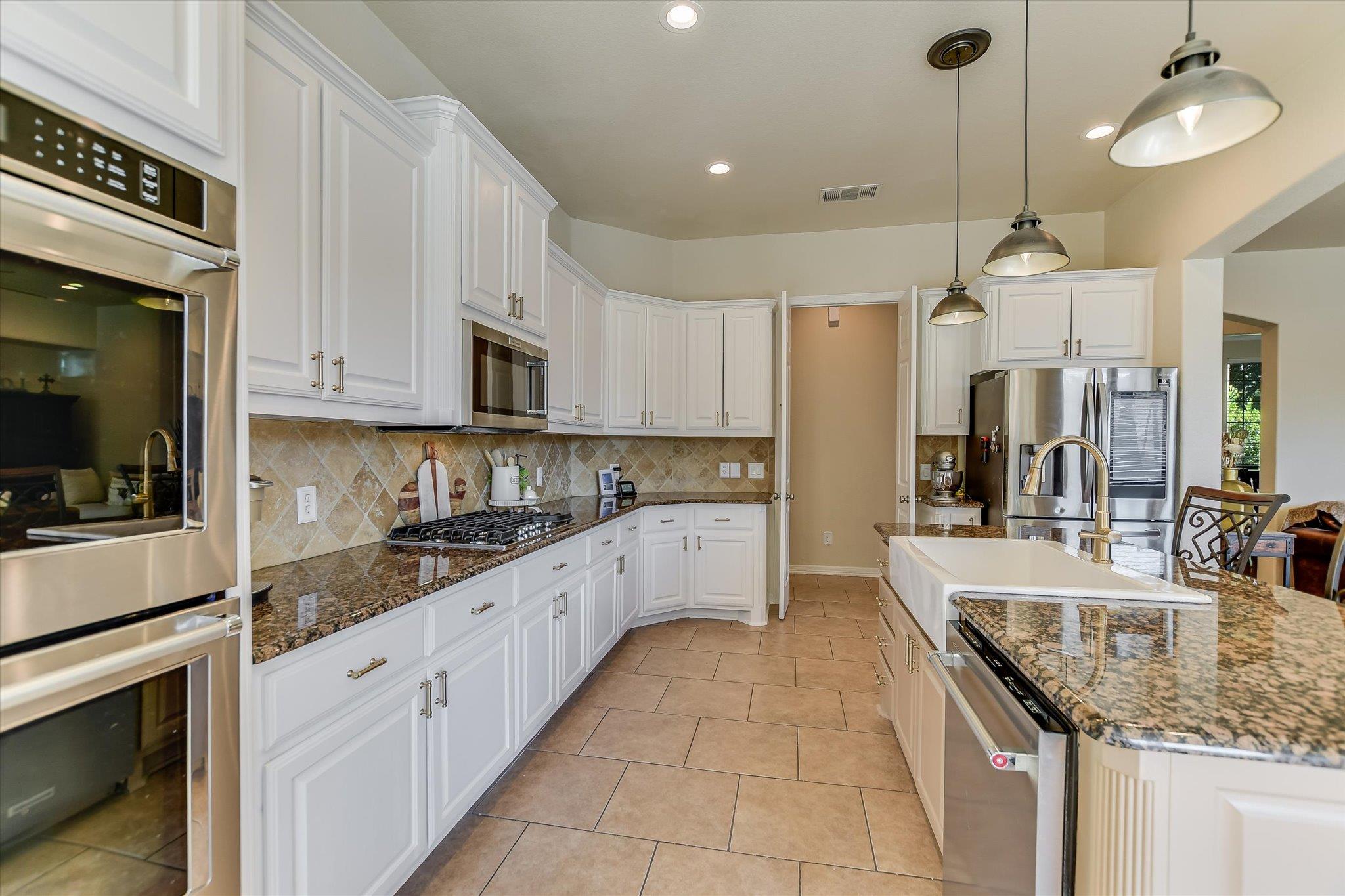 813 Folsom Cove Round Rock TX 78681