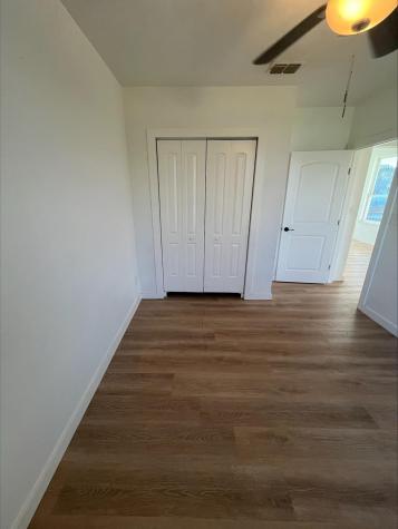 115 W Ila Street Elgin TX 78621