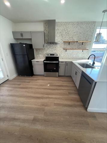 115 W Ila Street Elgin TX 78621