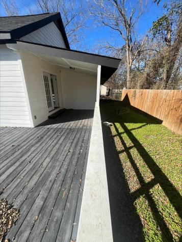 115 W Ila Street Elgin TX 78621