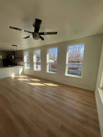 115 W Ila Street Elgin TX 78621