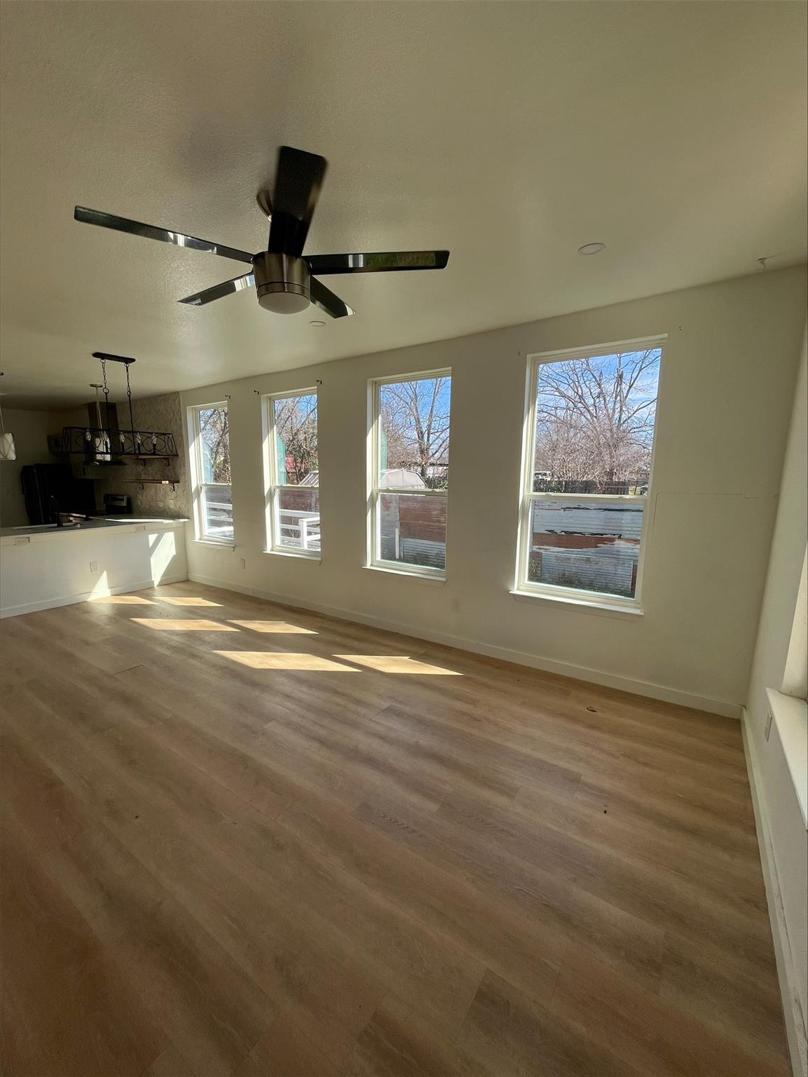 115 W Ila Street Elgin TX 78621