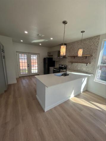 115 W Ila Street Elgin TX 78621