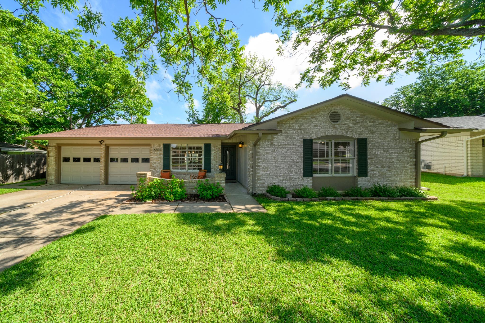 2210 Kenbridge Drive Austin TX 78757