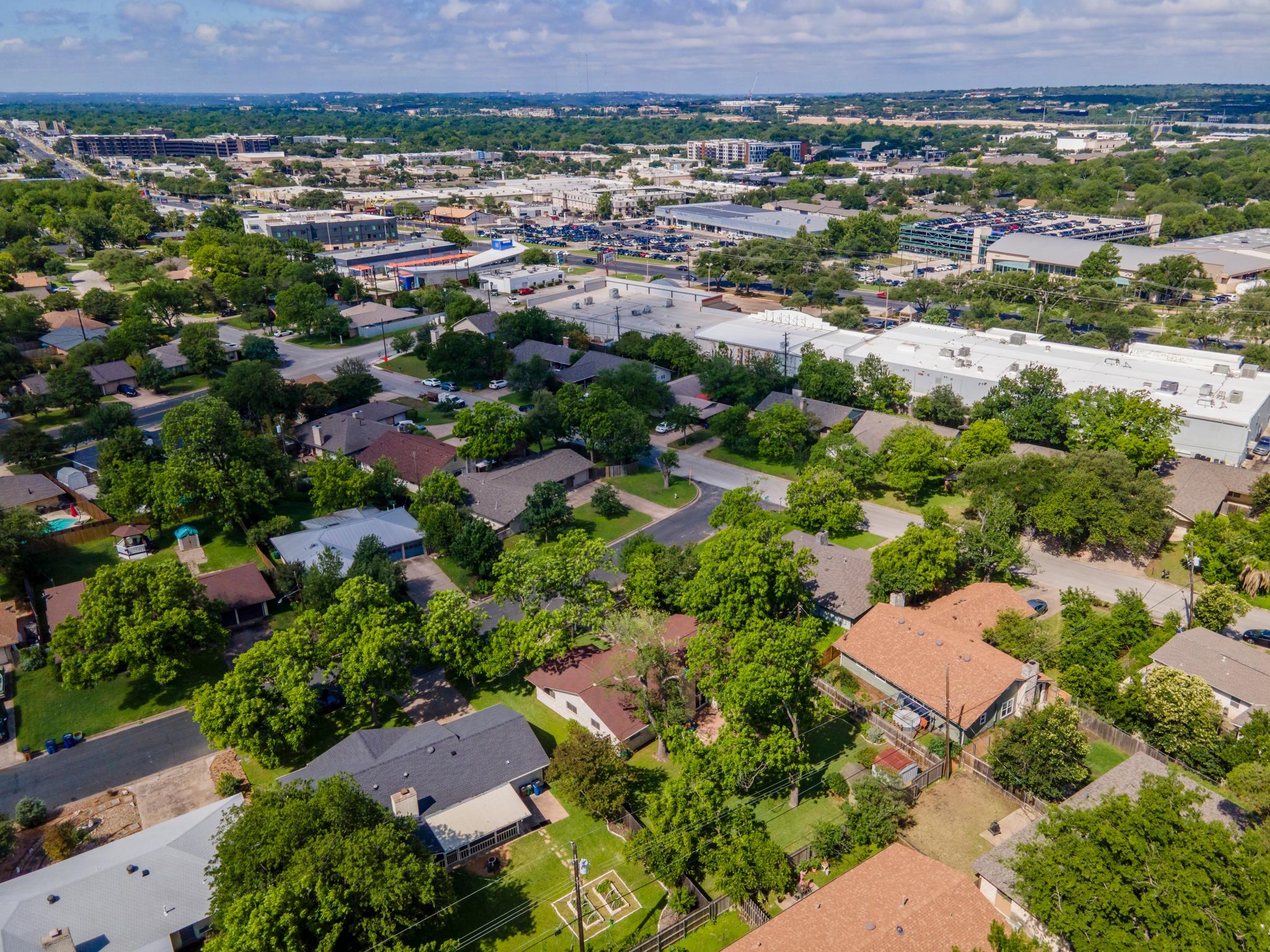 2210 Kenbridge Drive Austin TX 78757