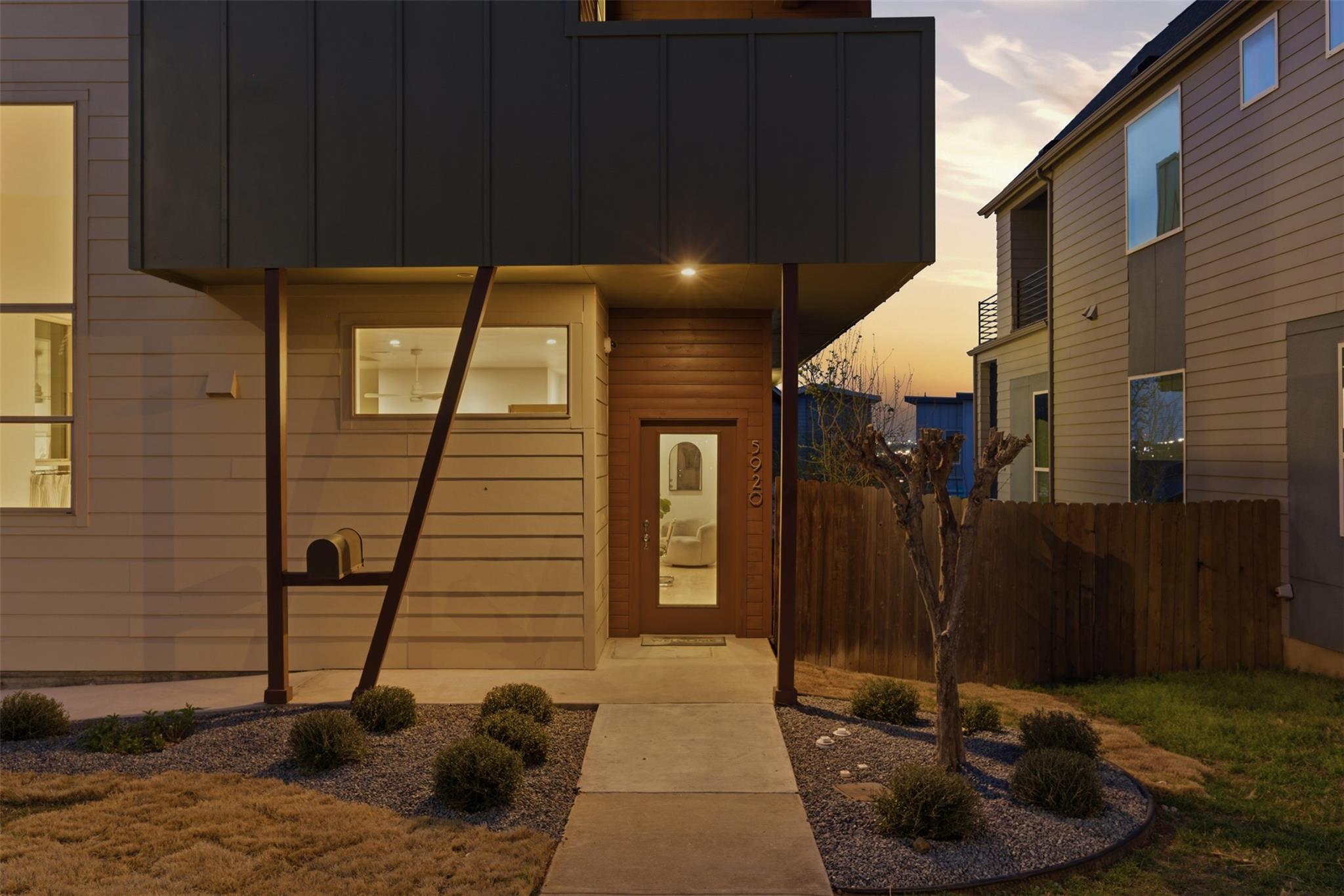 5920 Toscana Avenue Austin TX 78724