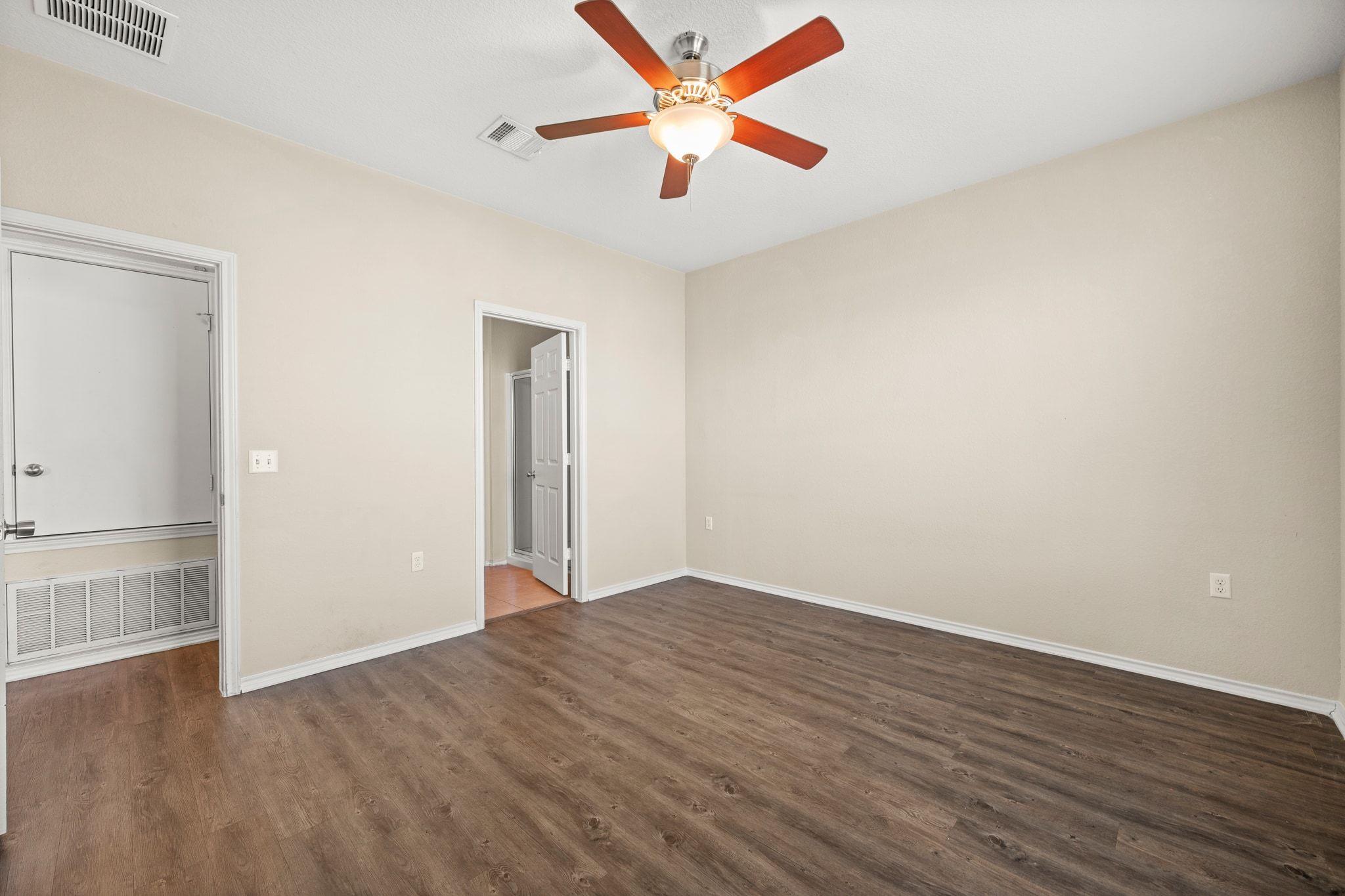5704 Levenwood Lane Austin TX 78724
