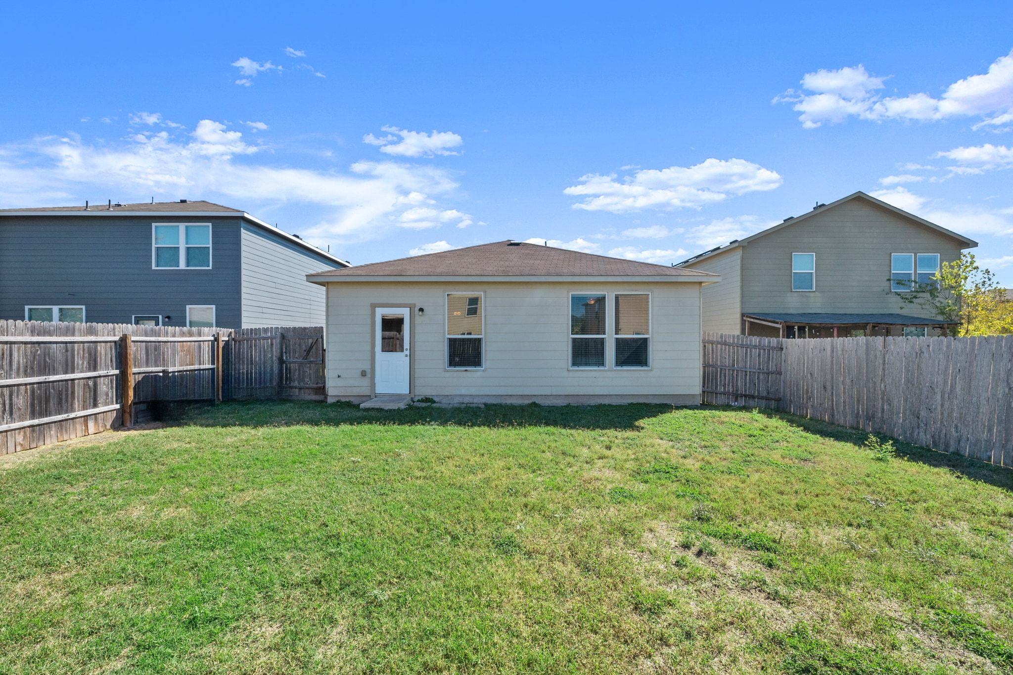 5704 Levenwood Lane Austin TX 78724