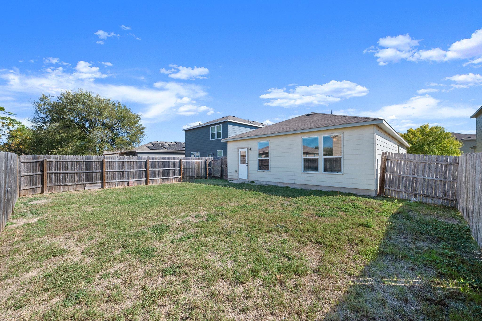 5704 Levenwood Lane Austin TX 78724