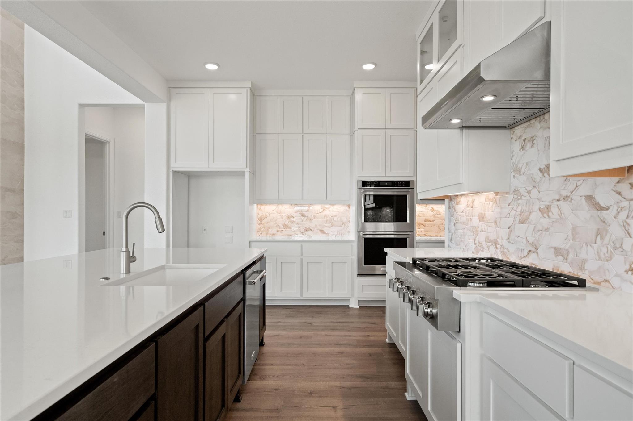 2004 Crimson Sunset Cove Georgetown TX 78628