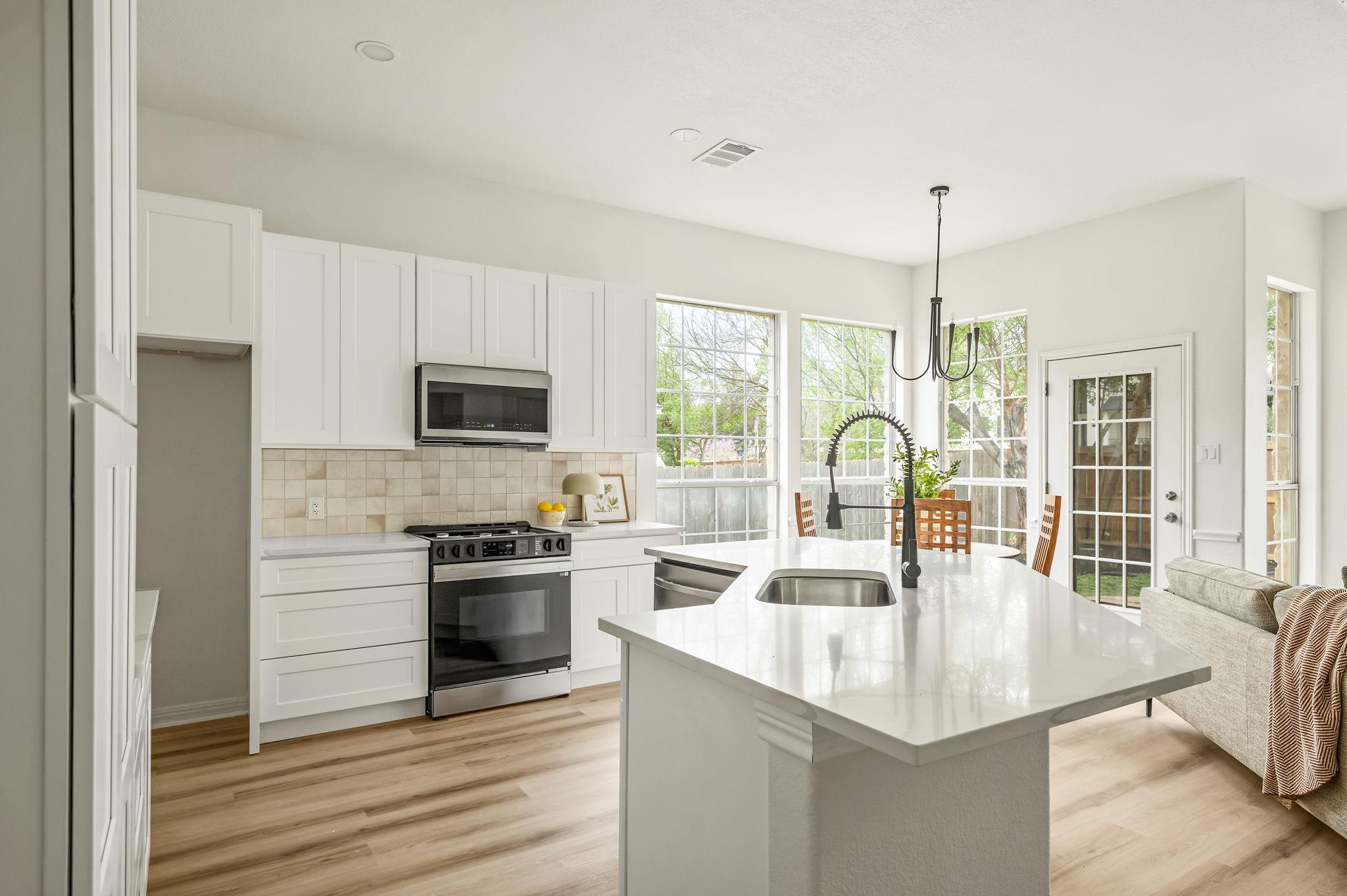 4015 Sable Oaks Drive Round Rock TX 78664