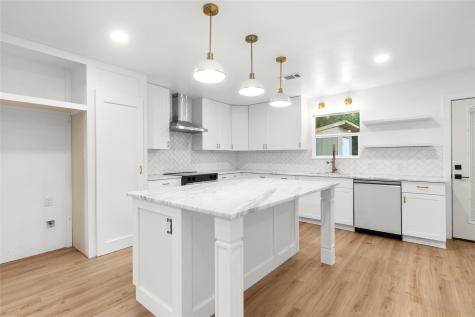 409 Avenue R Marble Falls TX 78654