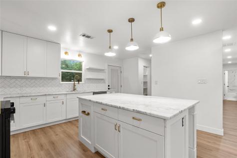 409 Avenue R Marble Falls TX 78654