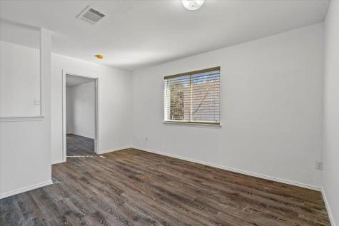617 Carole Cove Bastrop TX 78602