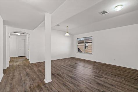 617 Carole Cove Bastrop TX 78602