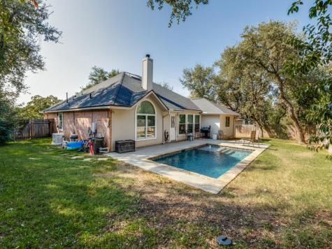 1902 Overland Drive Leander TX 78641