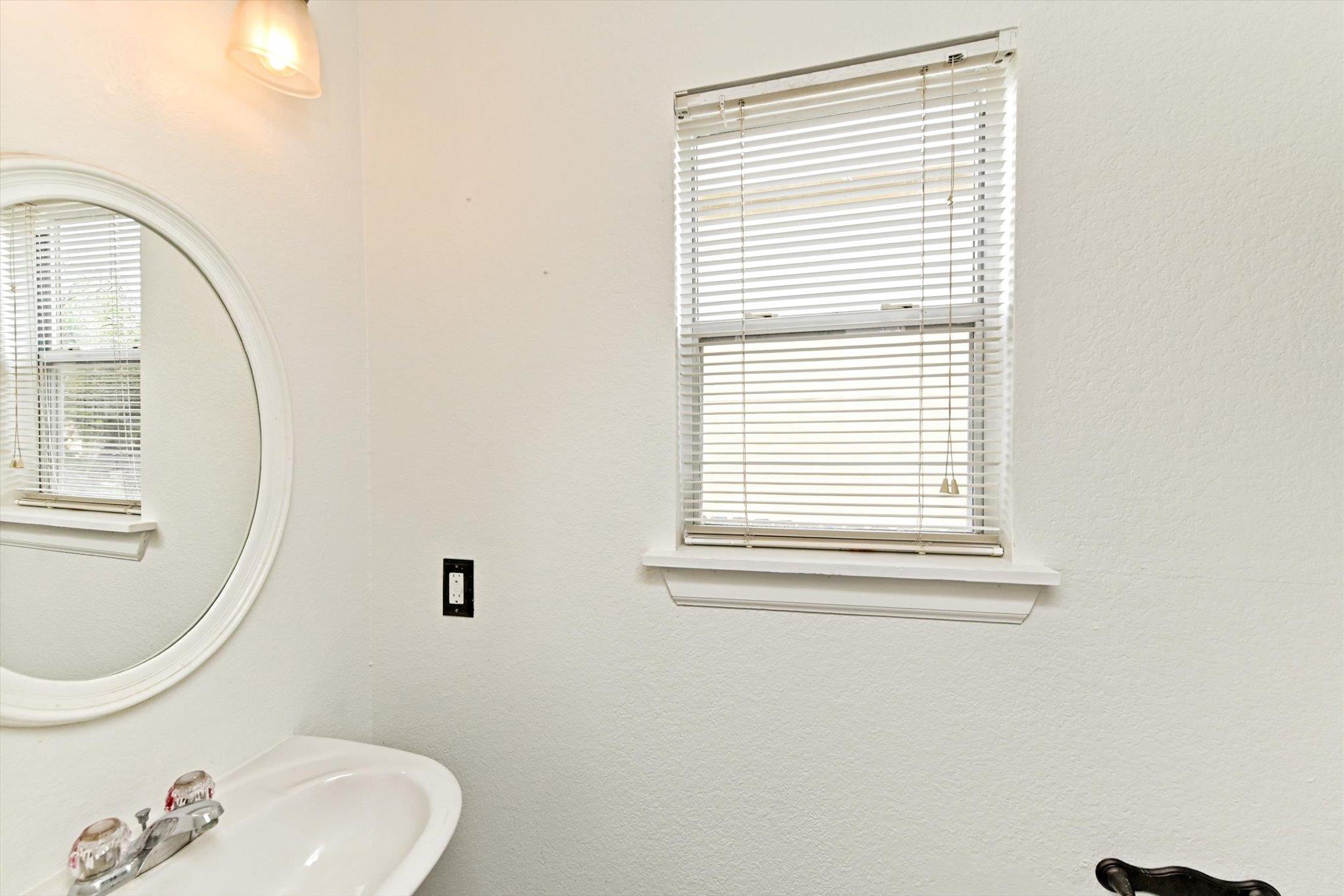 113 Sawgrass Circle Kyle TX 78640