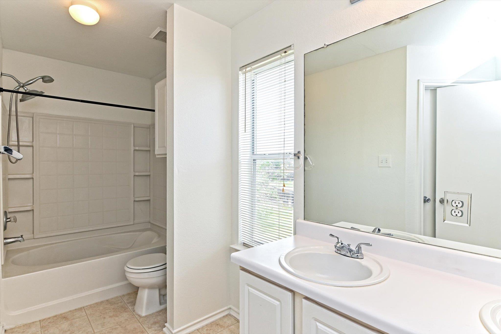 113 Sawgrass Circle Kyle TX 78640