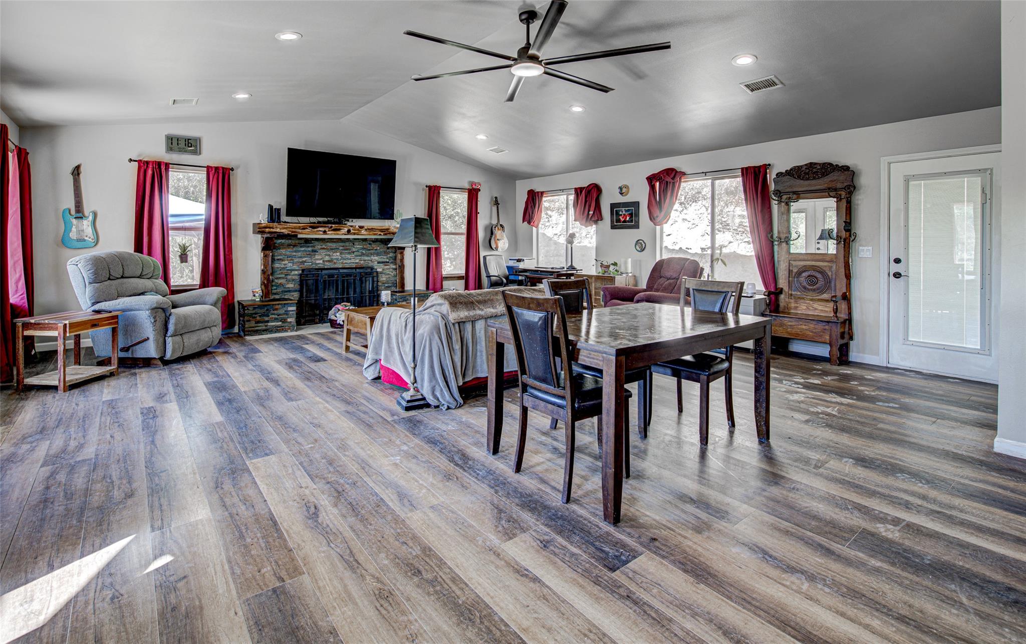 15101 Dexler Drive Austin TX 78734