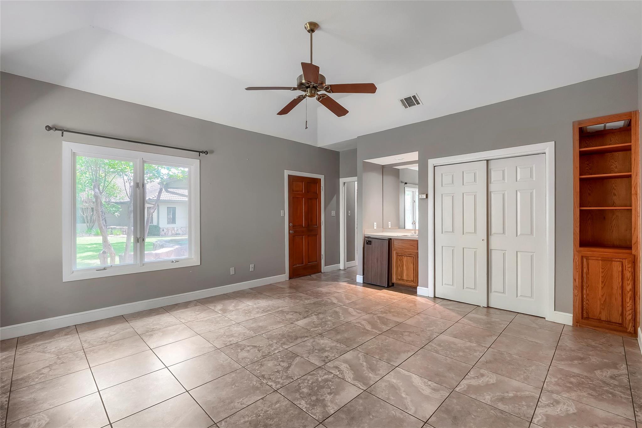1607 Clubhouse Hill Drive Spicewood TX 78669