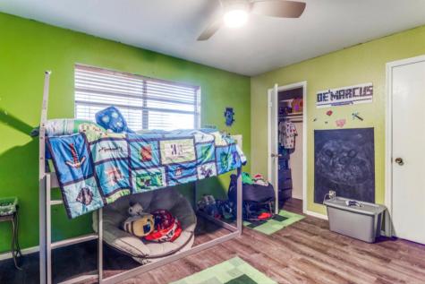 610 Pleasant Grove Road Elgin TX 78621