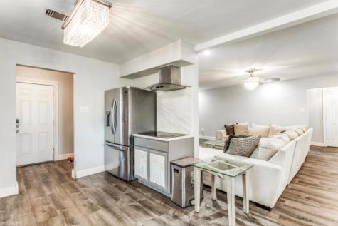 610 Pleasant Grove Road Elgin TX 78621