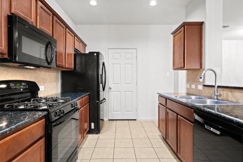 1612 Musket Valley Trail Austin TX 78754