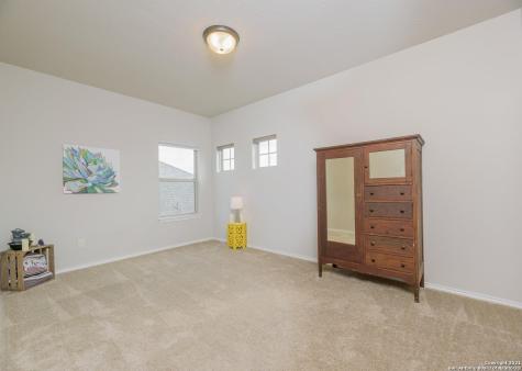 2032 Glen Hollow Seguin TX 78155