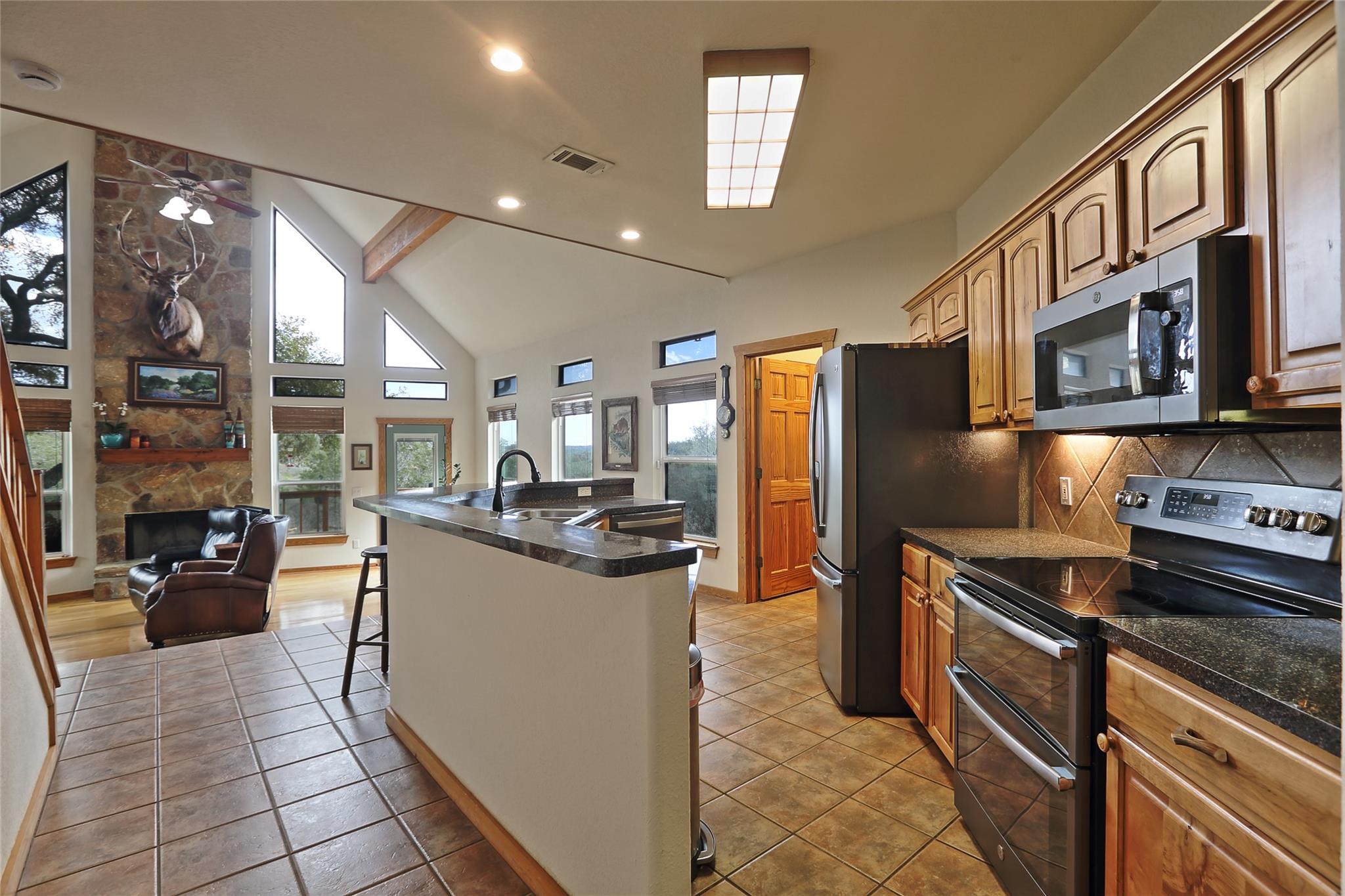 601 Echo Drive Spicewood TX 78669
