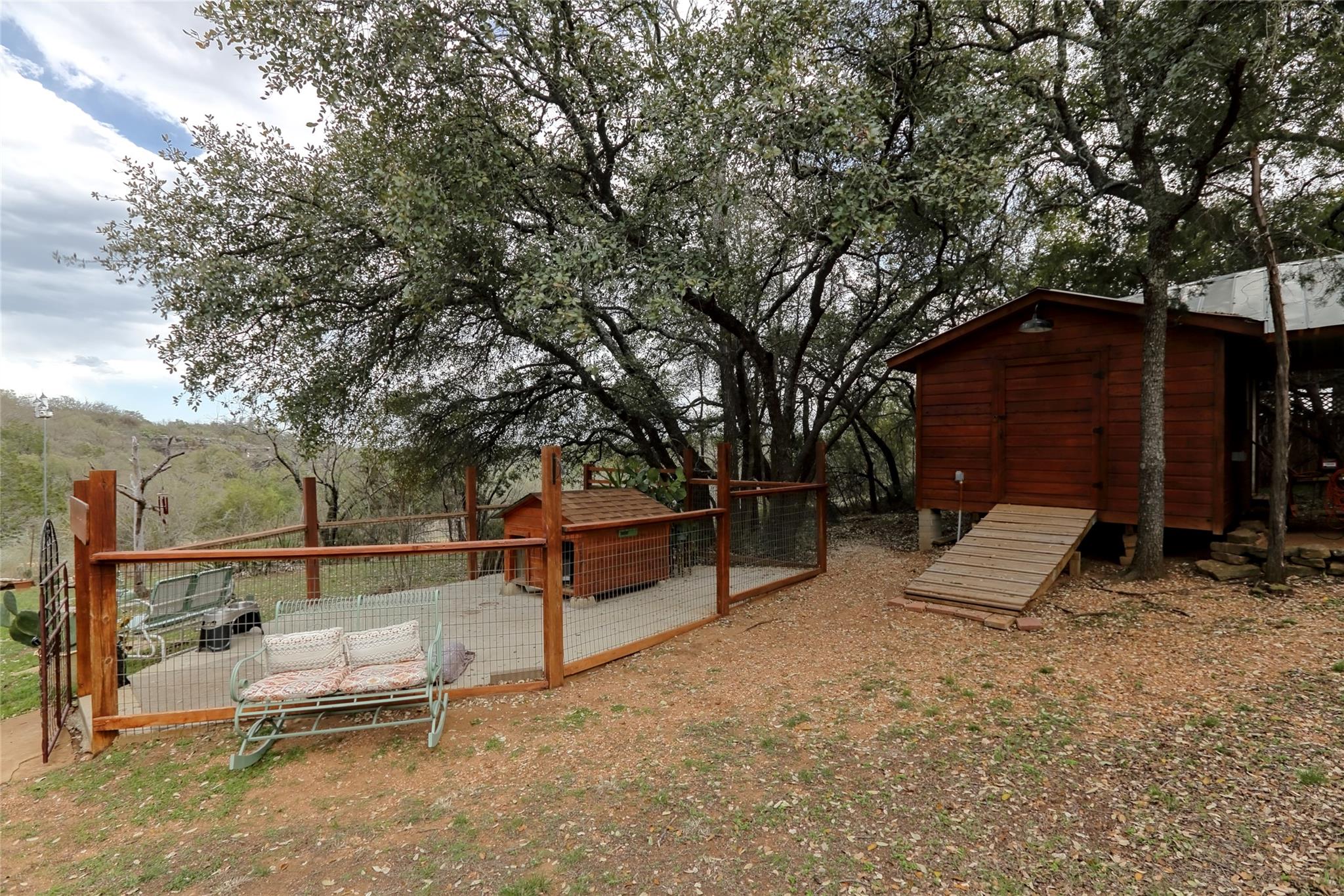601 Echo Drive Spicewood TX 78669