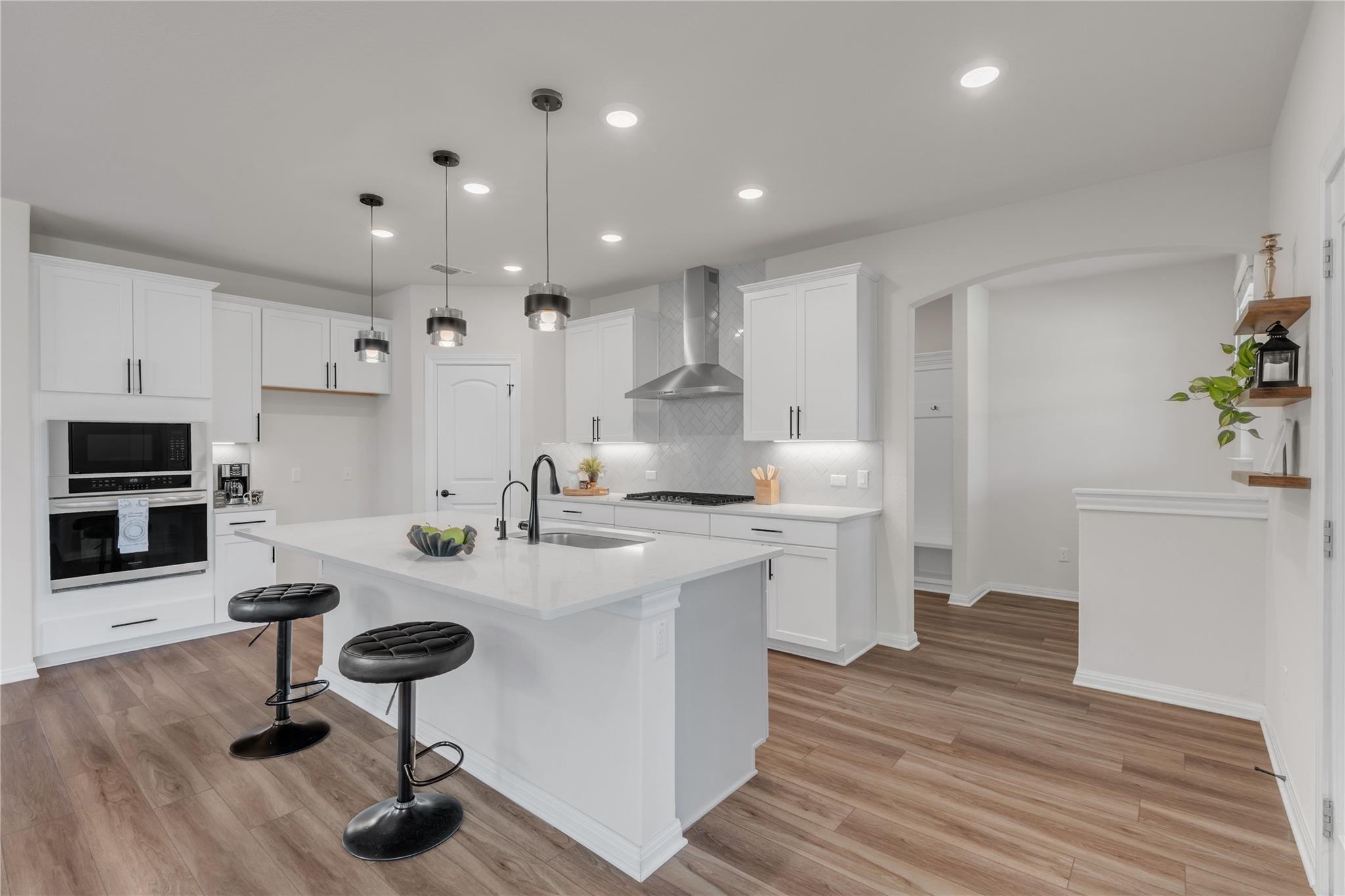 201 Bella Luna Way Liberty Hill TX 78642