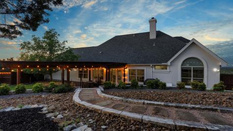 250 Goodnight Trail Dripping Springs TX 78620