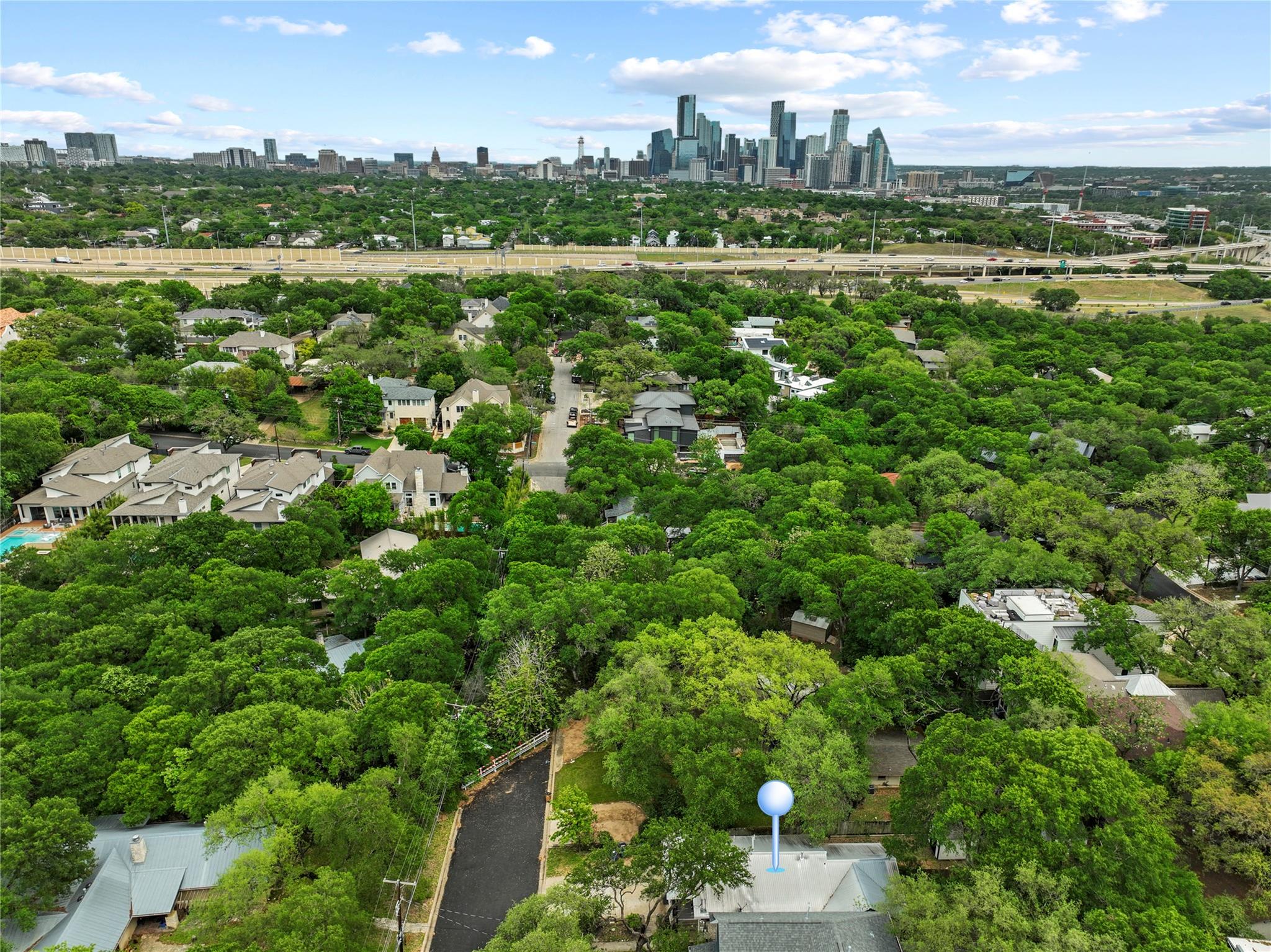 2301 W 10th Street Austin TX 78703