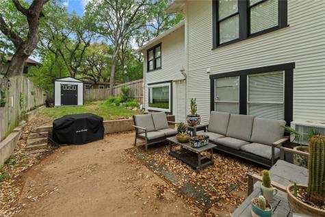 2301 W 10th Street Austin TX 78703