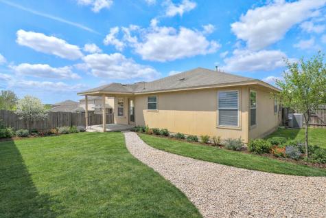 351 Covent Drive Kyle TX 78640