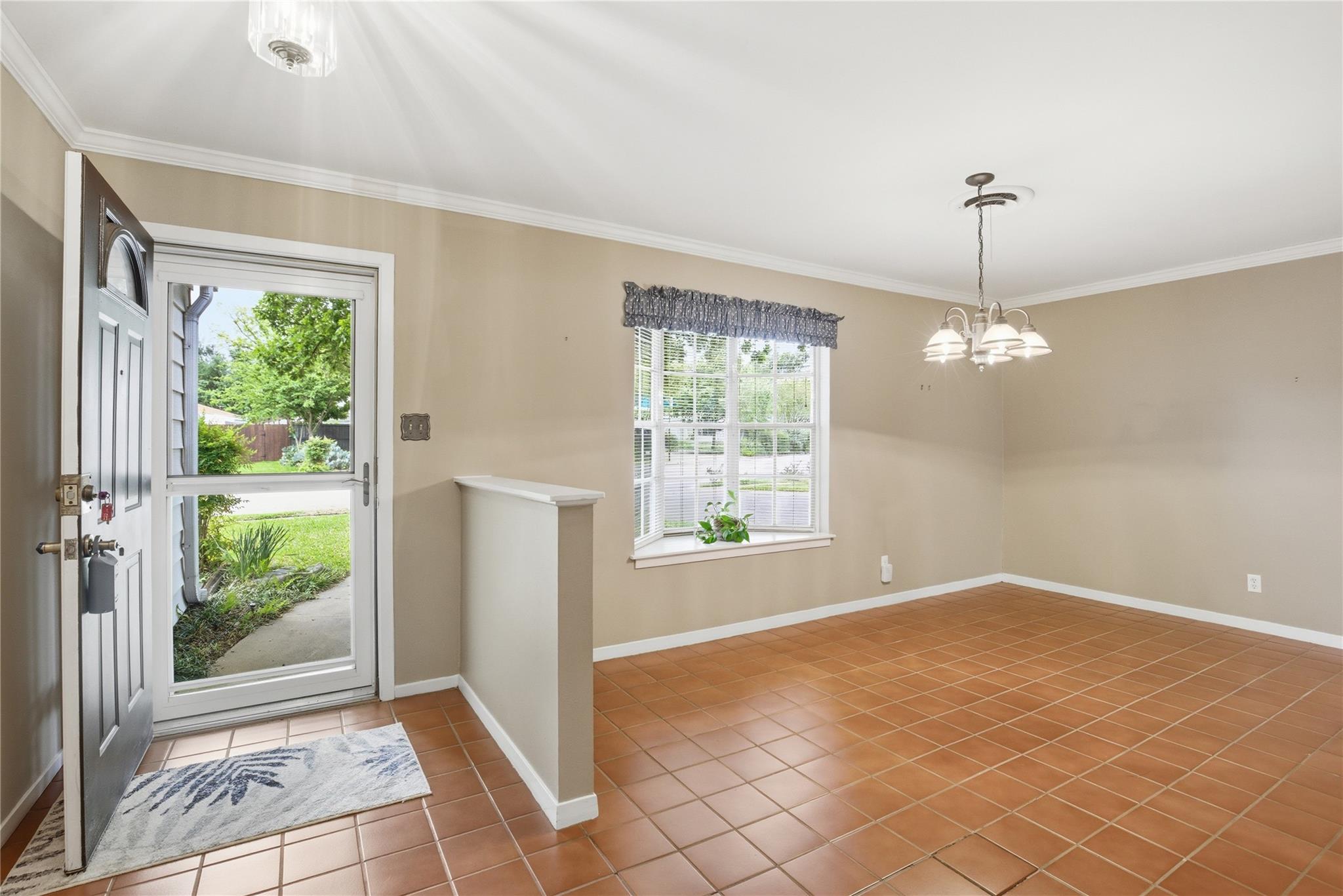 2902 Dover Place Austin TX 78757
