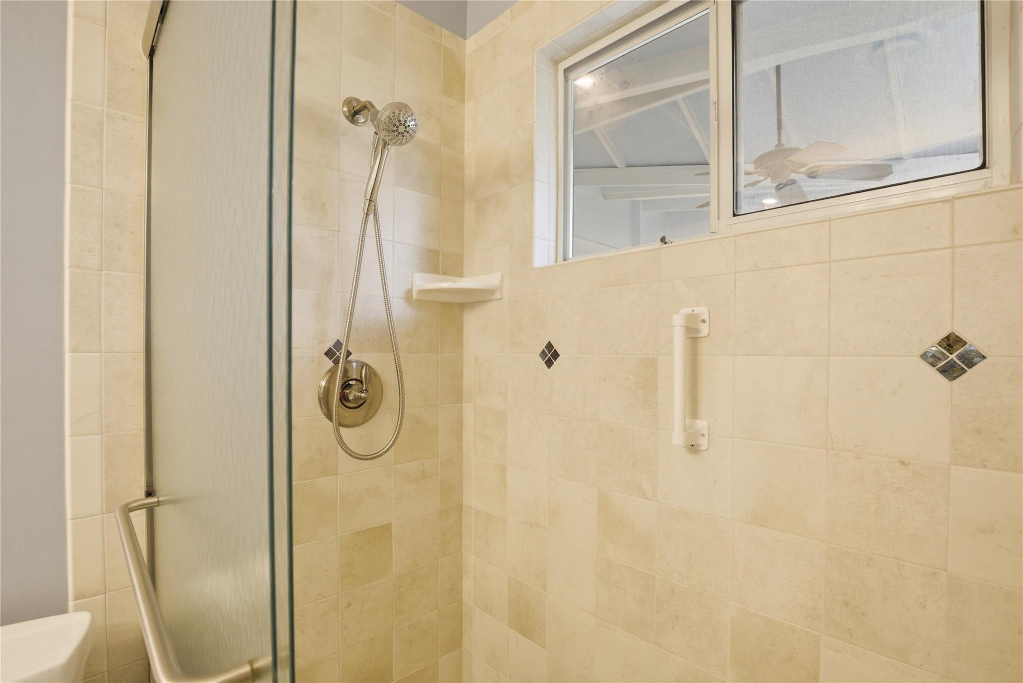 2902 Dover Place Austin TX 78757