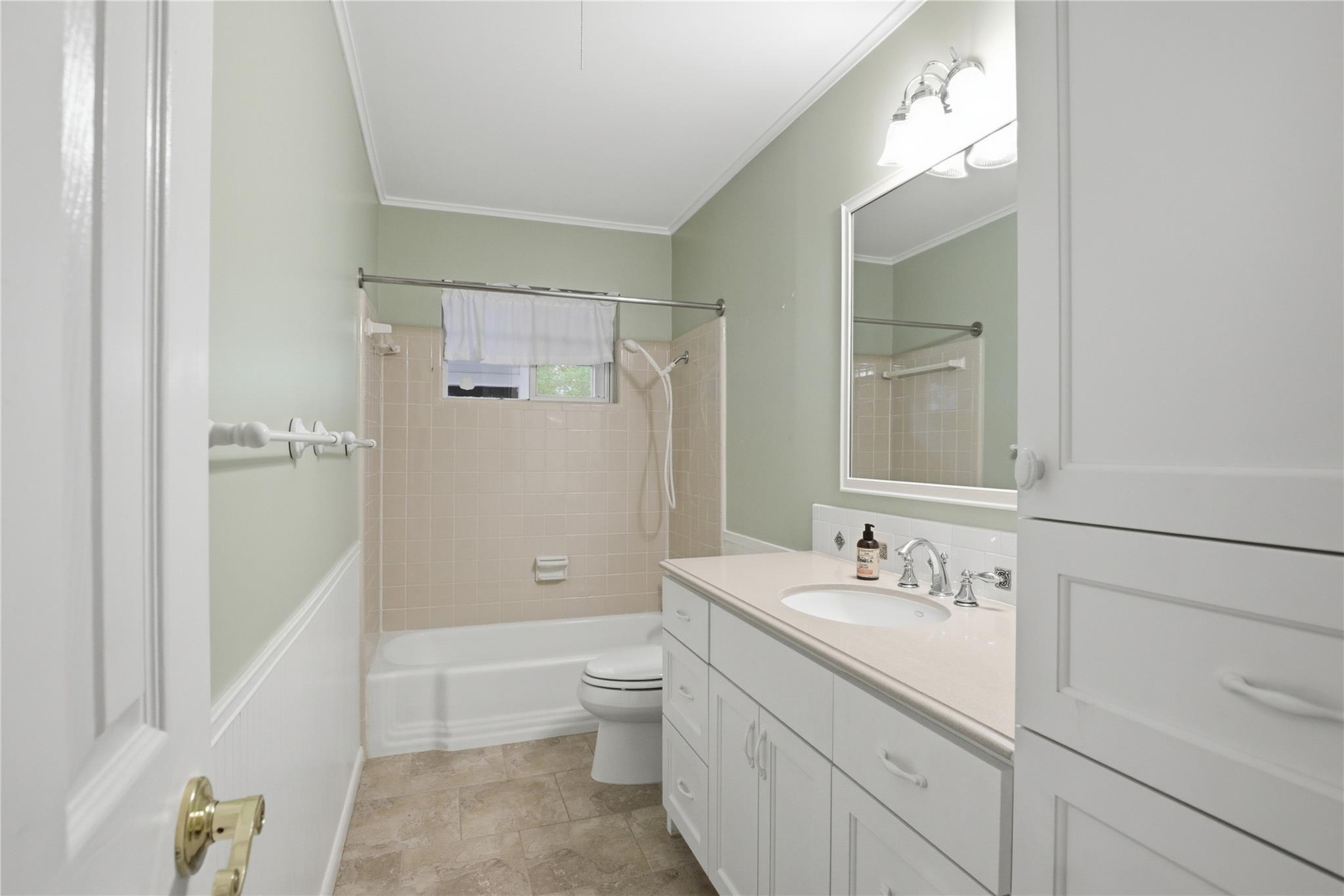 2902 Dover Place Austin TX 78757